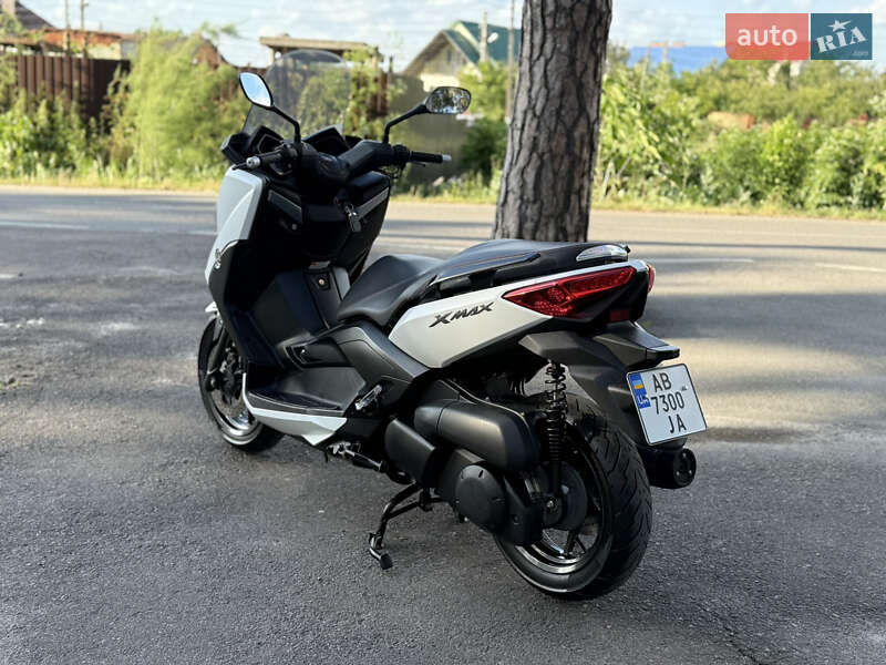 Макси-скутер Yamaha X-Max 250 2015 в Виннице