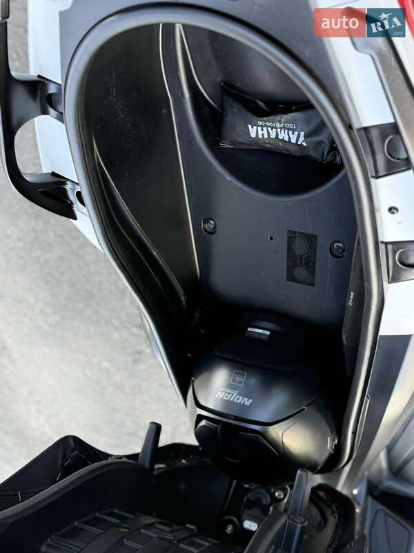 Макси-скутер Yamaha X-Max 250 2015 в Виннице