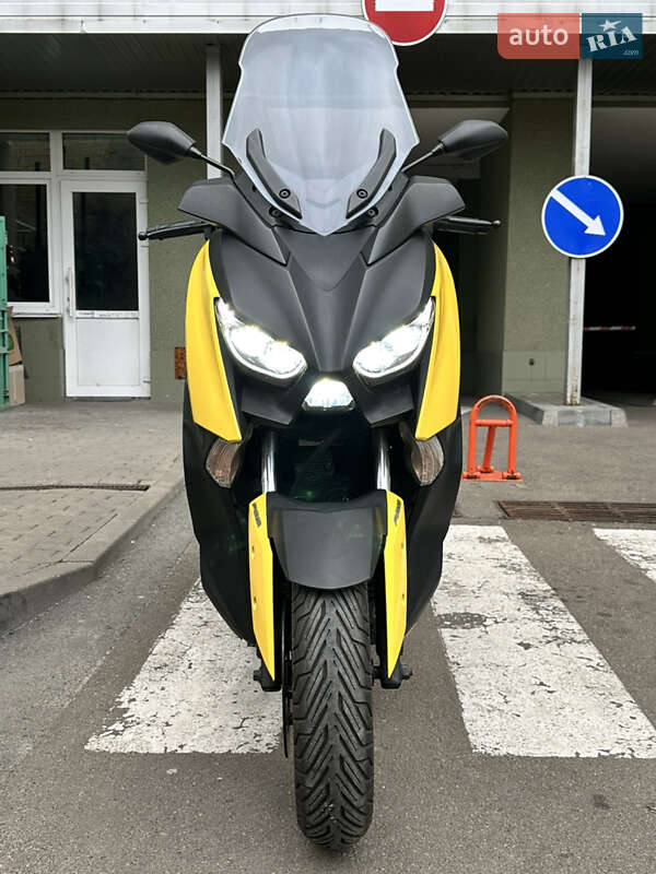 Макси-скутер Yamaha X-Max 250 2018 в Киеве
