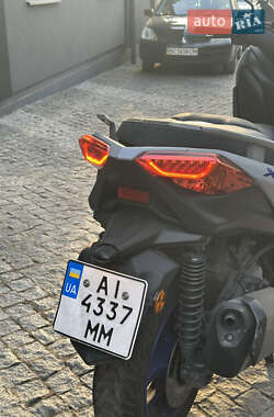 Макси-скутер Yamaha X-Max 300 2021 в 