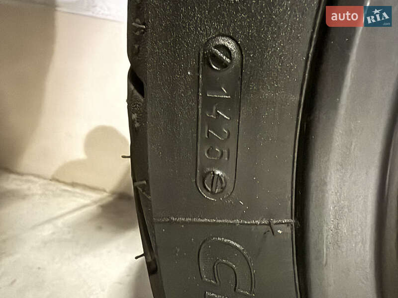 Макси-скутер Yamaha X-Max 300 2018 в Одессе фото 13 Макси-скутер Yamaha X-Max 300 2018 в Одессе