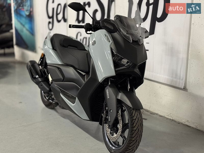 Макси-скутер Yamaha X-Max 2025 в Киеве