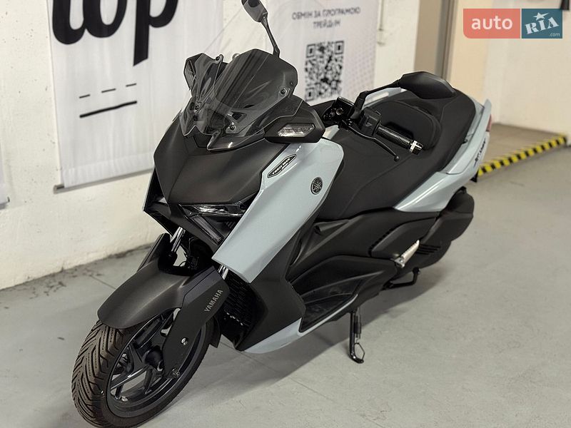 Макси-скутер Yamaha X-Max 2025 в Киеве