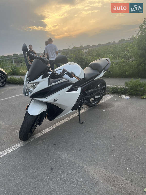 Мотоцикл Спорт-туризм Yamaha XJ 600 Diversion 2009 в Кропивницькому