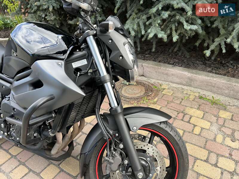 Мотоцикл Без обтікачів (Naked bike) Yamaha XJ6 2016 в Києві