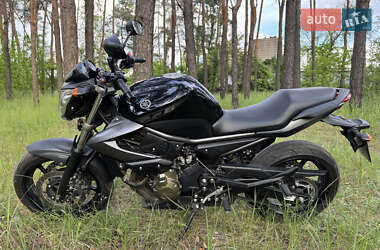 Мотоцикл Без обтекателей (Naked bike) Yamaha XJ6 2009 в 