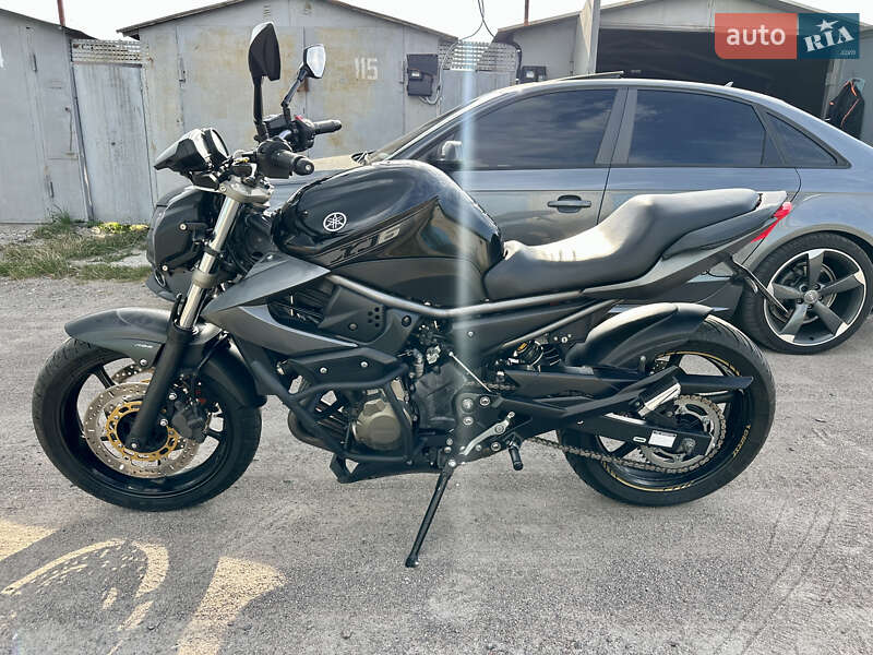 Yamaha XJ6 2010