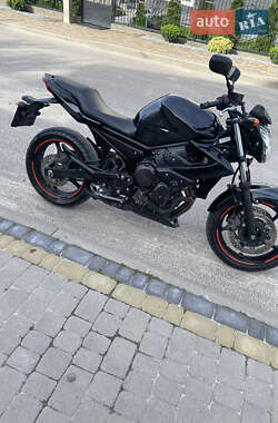 Спортбайк Yamaha XJ6 2010 в Николаеве