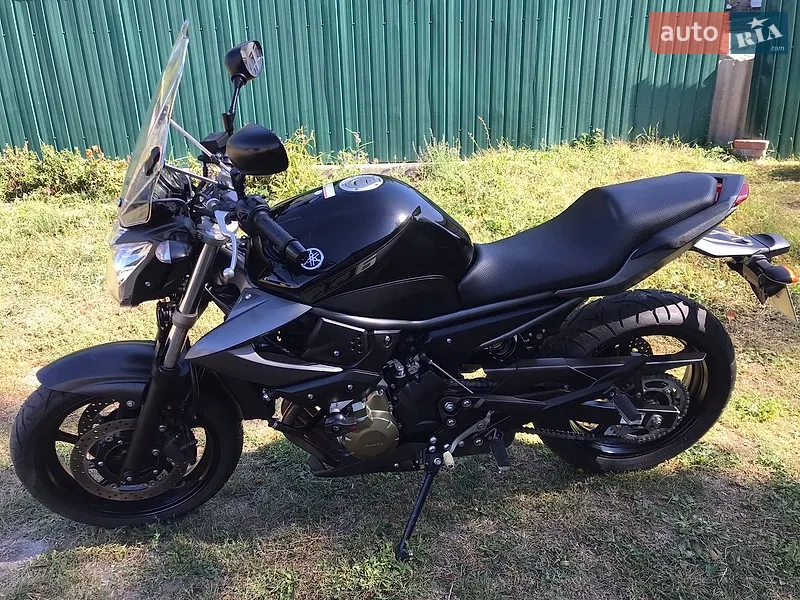Yamaha XJ6 2009