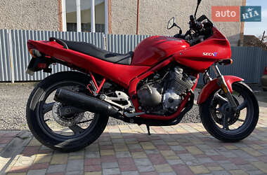 Мотоцикл Спорт-туризм Yamaha XJ 1993 в 