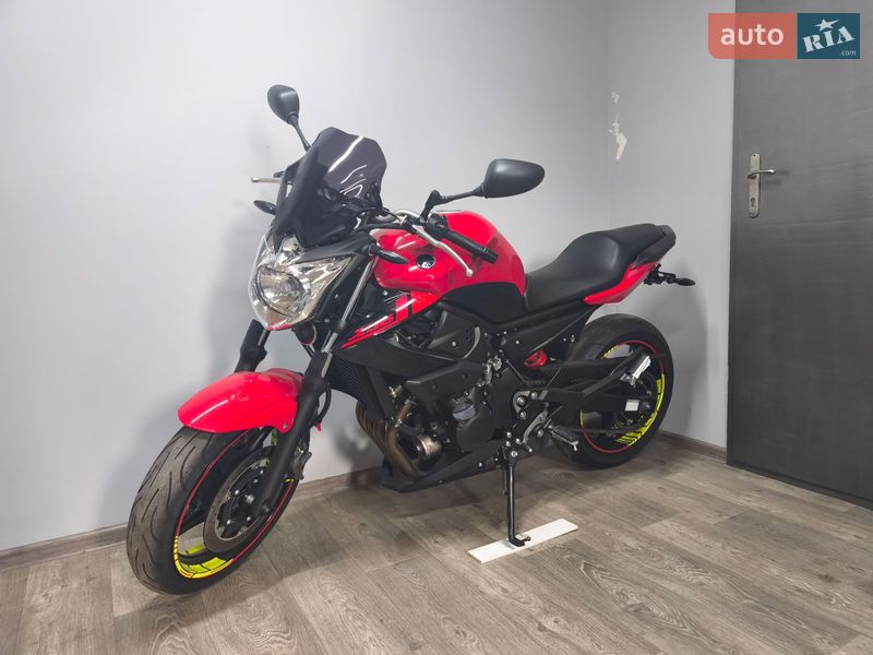 Спортбайк Yamaha XJ 2013 в Дніпрі