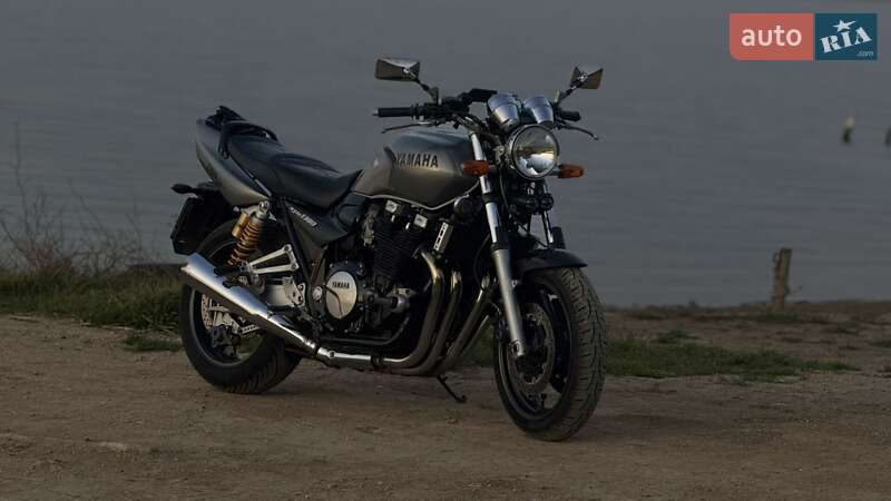 Мотоцикл Классик Yamaha XJR 1300 2000 в Нерубайском