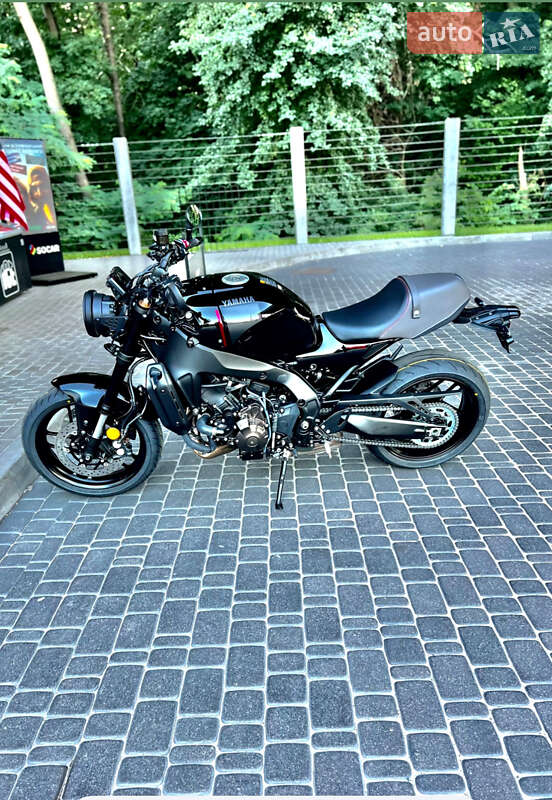 Мотоцикл Без обтекателей (Naked bike) Yamaha XSR 2023 в 