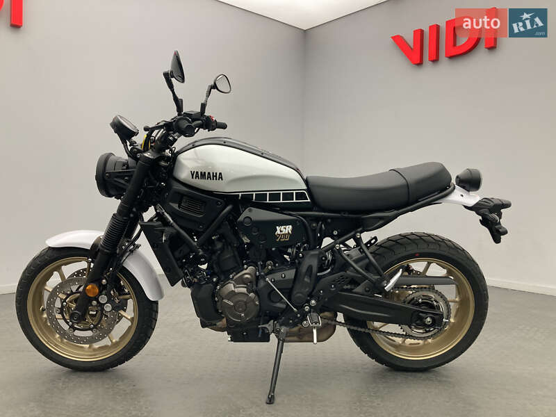 Мотоцикл Классик Yamaha XSR 2024 в Киеве
