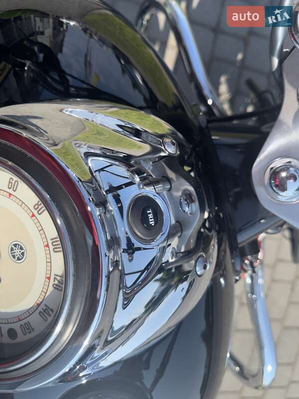 Мотоцикл Круизер Yamaha XVS 1100 Dragstar 2003 в Мукачево