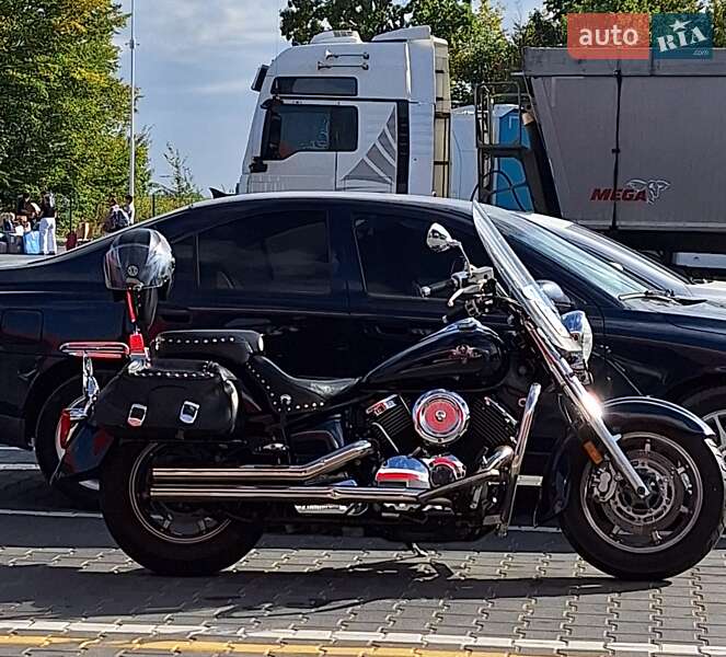 Мотоцикл Чоппер Yamaha XVS 1100 V-Star 2005 в Глибокій