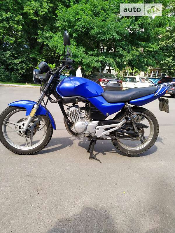 Yamaha YBR125 2006