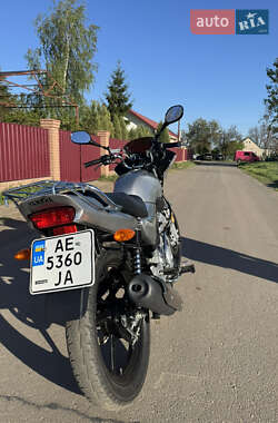 Мотоцикл Классик Yamaha YBR125 2022 в 