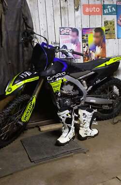 Мотоцикл Кросс Yamaha YZ 450F 2015 в Ромнах