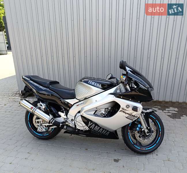 Спортбайк Yamaha YZF 1000R 2002 в Баре