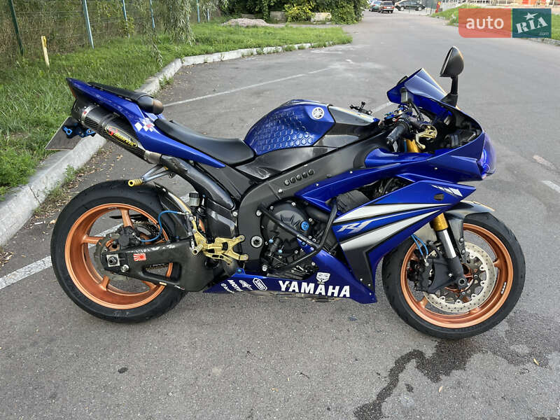 Спортбайк Yamaha YZF 1000R 2007 в Киеве фото 7 Спортбайк Yamaha YZF 1000R 2007 в Киеве