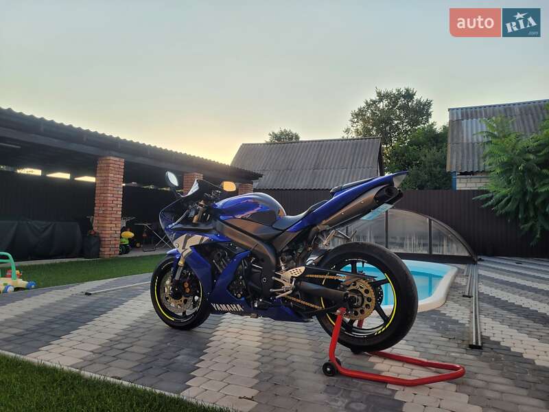 Спортбайк Yamaha YZF 1000R 2004 в Каневі