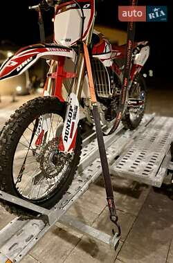 Мотоцикл Кросс Yamaha YZF 250 2014 в 