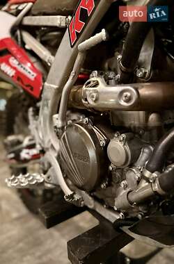Мотоцикл Кросс Yamaha YZF 250 2014 в 