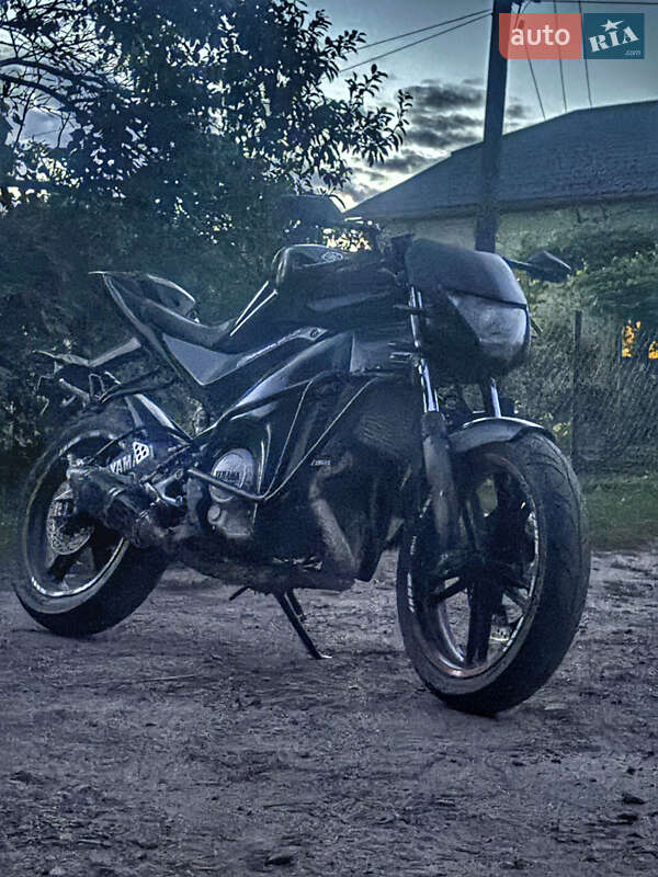 Мотоцикл Спорт-туризм Yamaha YZF R-125 2014 в Радехове