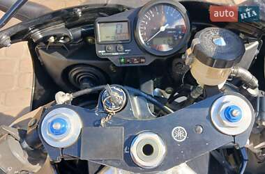 Спортбайк Yamaha YZF R1 1998 в 