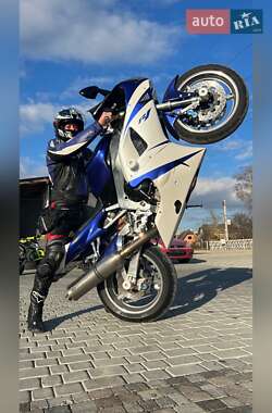 Спортбайк Yamaha YZF R1 1998 в 