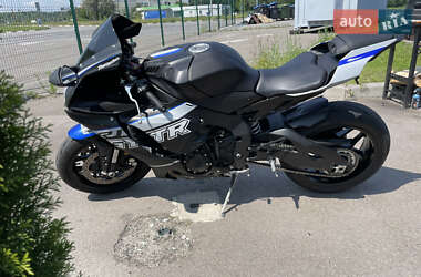 Спортбайк Yamaha YZF R1 2023 в 