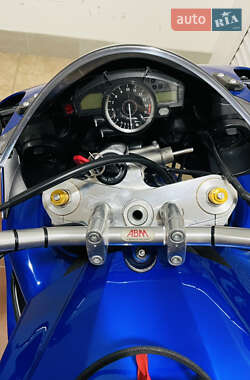 Спортбайк Yamaha YZF R1 2008 в 
