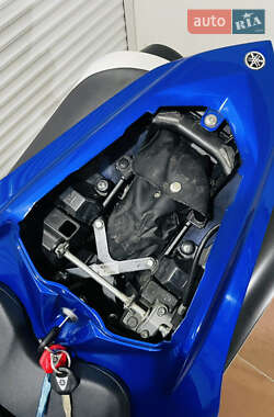 Спортбайк Yamaha YZF R1 2008 в 