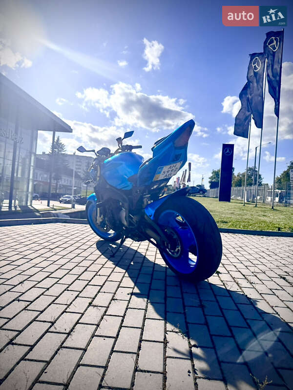 Мотоцикл Без обтекателей (Naked bike) Yamaha YZF R1 2000 в Хмельницком