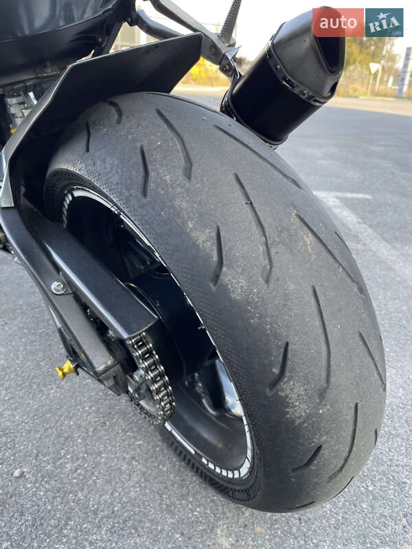 Спортбайк Yamaha YZF R1 2002 в Днепре фото 9 Спортбайк Yamaha YZF R1 2002 в Днепре