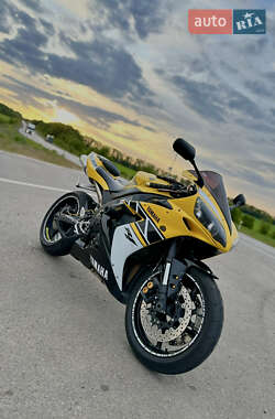 Спортбайк Yamaha YZF R1 2005 в Богодухове