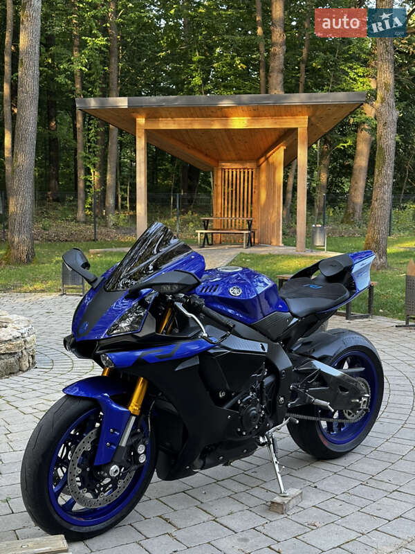 Спортбайк Yamaha YZF R1 2019 в Золочеві