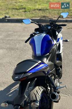 Спортбайк Yamaha YZF-R25 2015 в Дніпрі