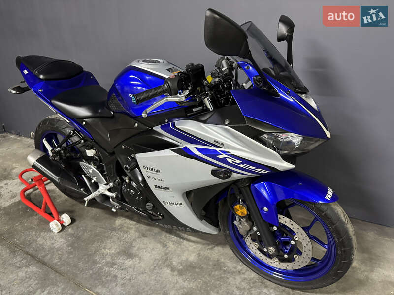 Спортбайк Yamaha YZF-R25 2016 в Києві