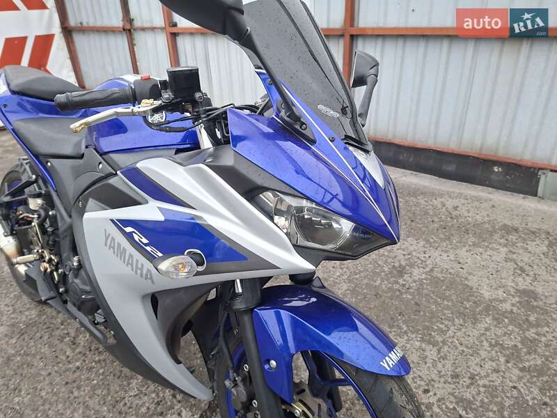 Спортбайк Yamaha YZF-R25 2015 в Дніпрі