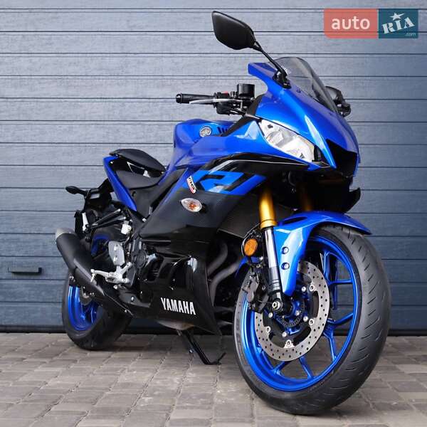 Yamaha YZF-R3 2020
