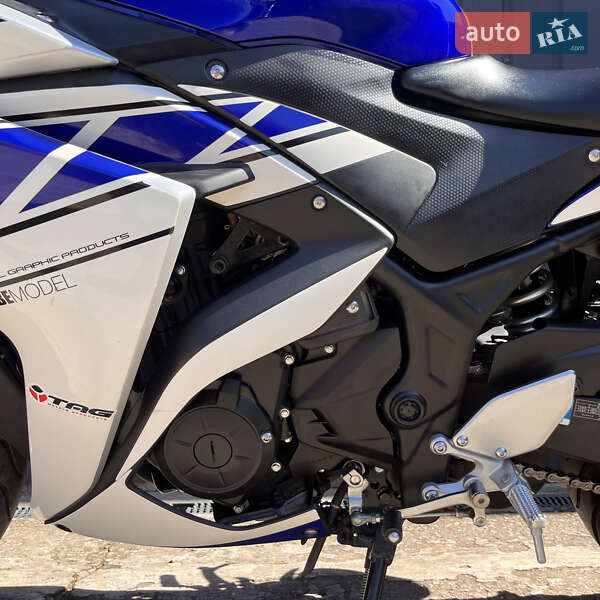 Спортбайк Yamaha YZF-R3 2015 в Марганце