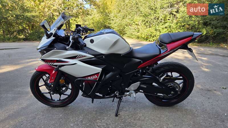 Спортбайк Yamaha YZF-R3 2016 в Харкові
