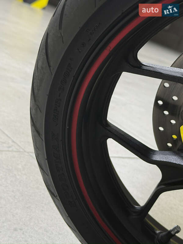 Спортбайк Yamaha YZF-R3 2020 в Днепре