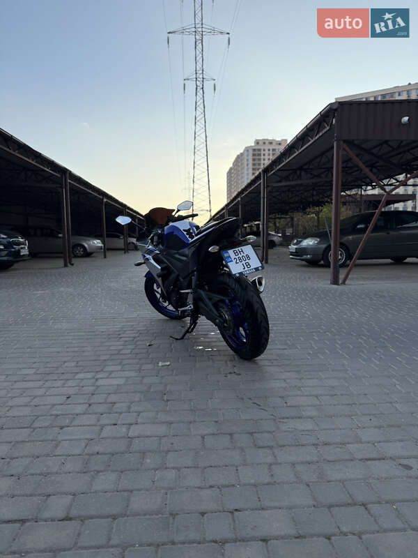 Спортбайк Yamaha YZF-R3 2016 в Одессе фото 3 Спортбайк Yamaha YZF-R3 2016 в Одессе