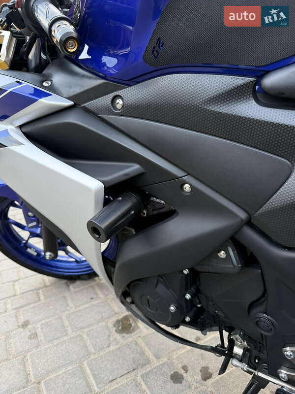Спортбайк Yamaha YZF-R3 2016 в Одессе фото 12 Спортбайк Yamaha YZF-R3 2016 в Одессе