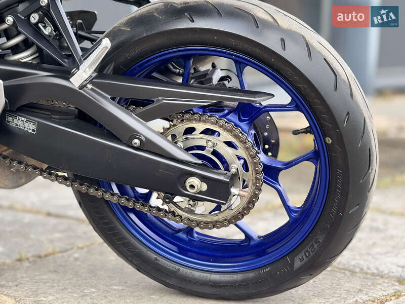 Спортбайк Yamaha YZF-R3 2017 в Львове фото 12 Спортбайк Yamaha YZF-R3 2017 в Львове
