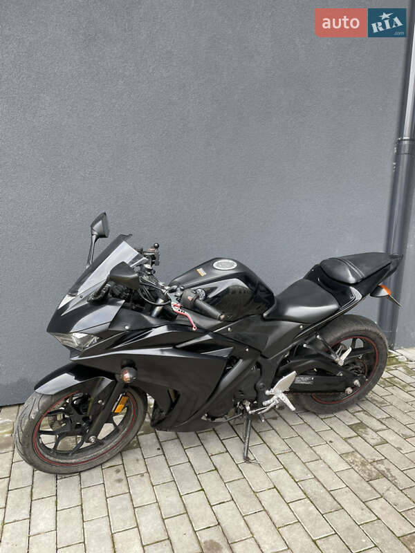 Спортбайк Yamaha YZF-R3 2015 в Луцьку фото 6 Спортбайк Yamaha YZF-R3 2015 в Луцьку