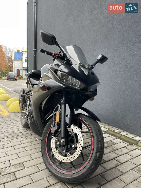 Спортбайк Yamaha YZF-R3 2015 в Луцьку фото 17 Спортбайк Yamaha YZF-R3 2015 в Луцьку
